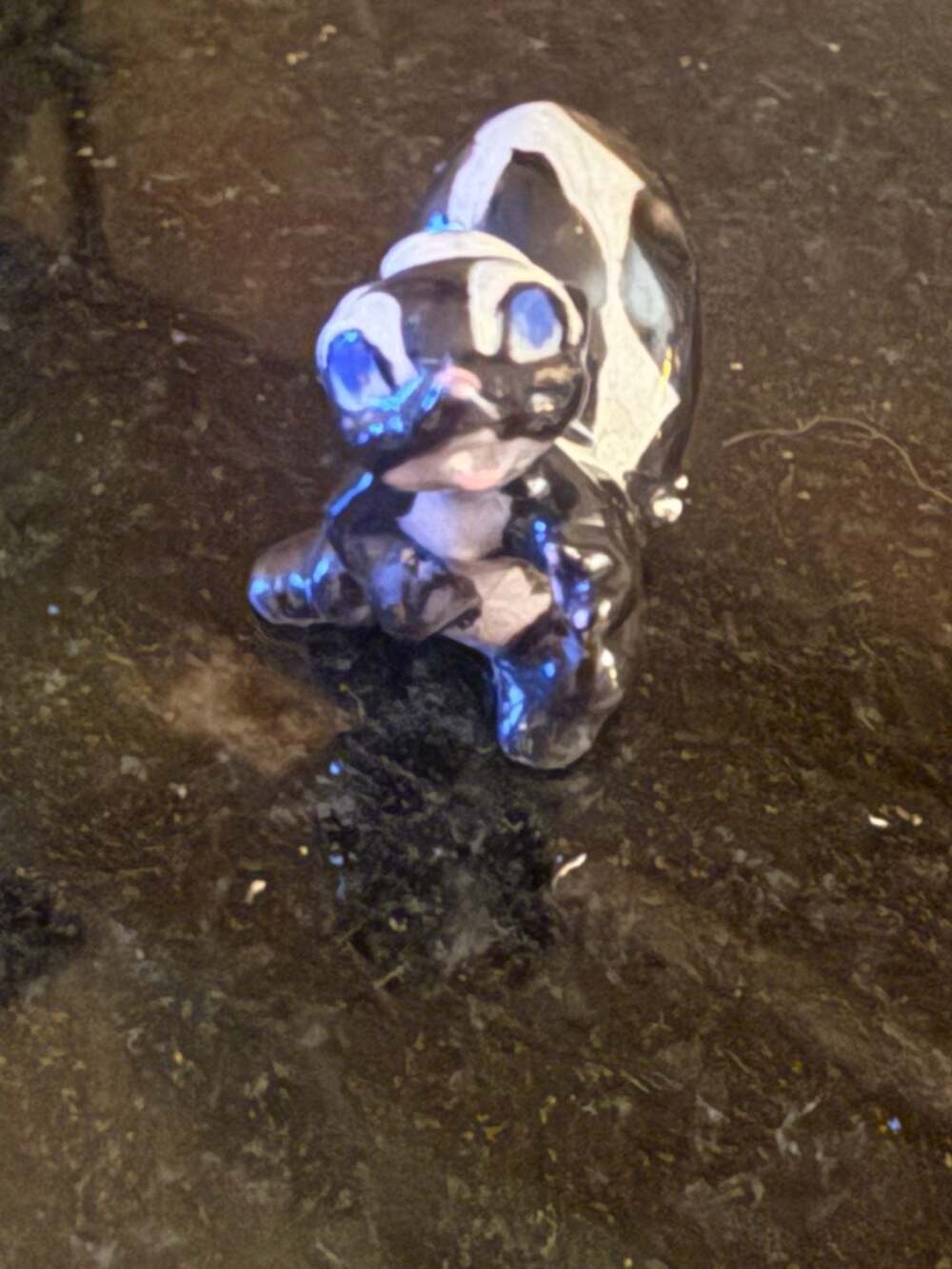Vintage Hagen-Renaker Disney Bambi Flower the Skunk Miniature Ceramic Figurine